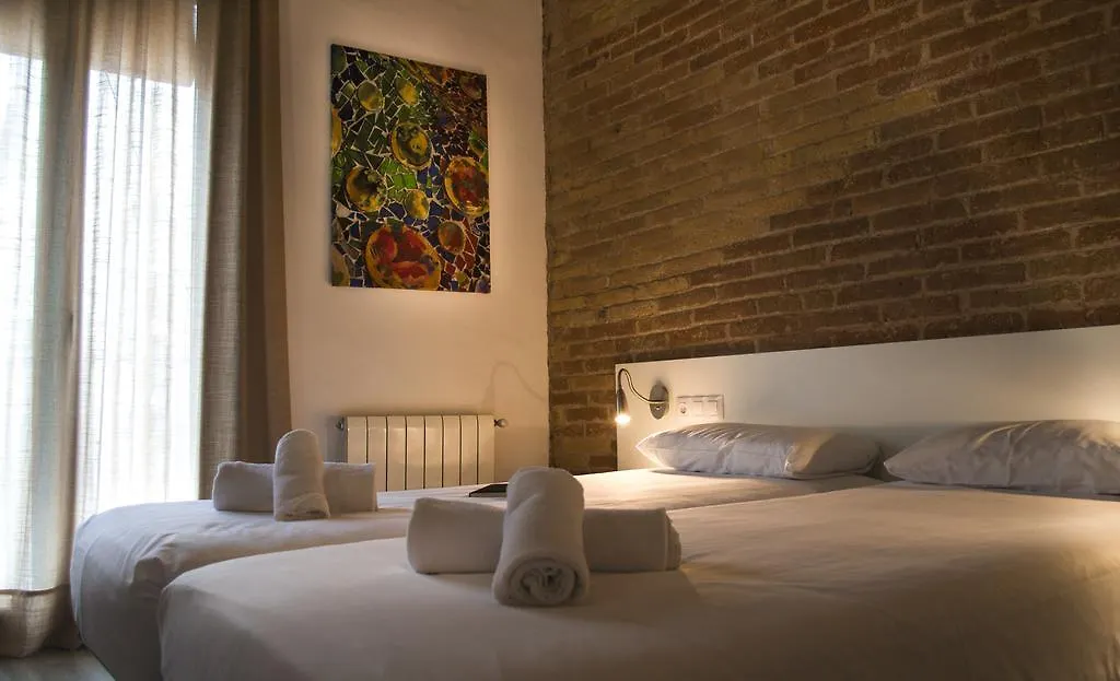 Happy People Ramblas Harbour Apartments Barcelona